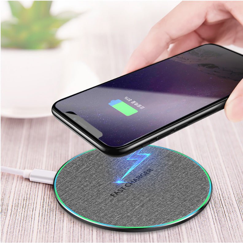 Qi Standard Ultra - Thin Fabric Aluminum Alloy Fast Charge Wireless Charger 15W Fast Charge Fast Charger Disc Wireless Charger - NeoTech