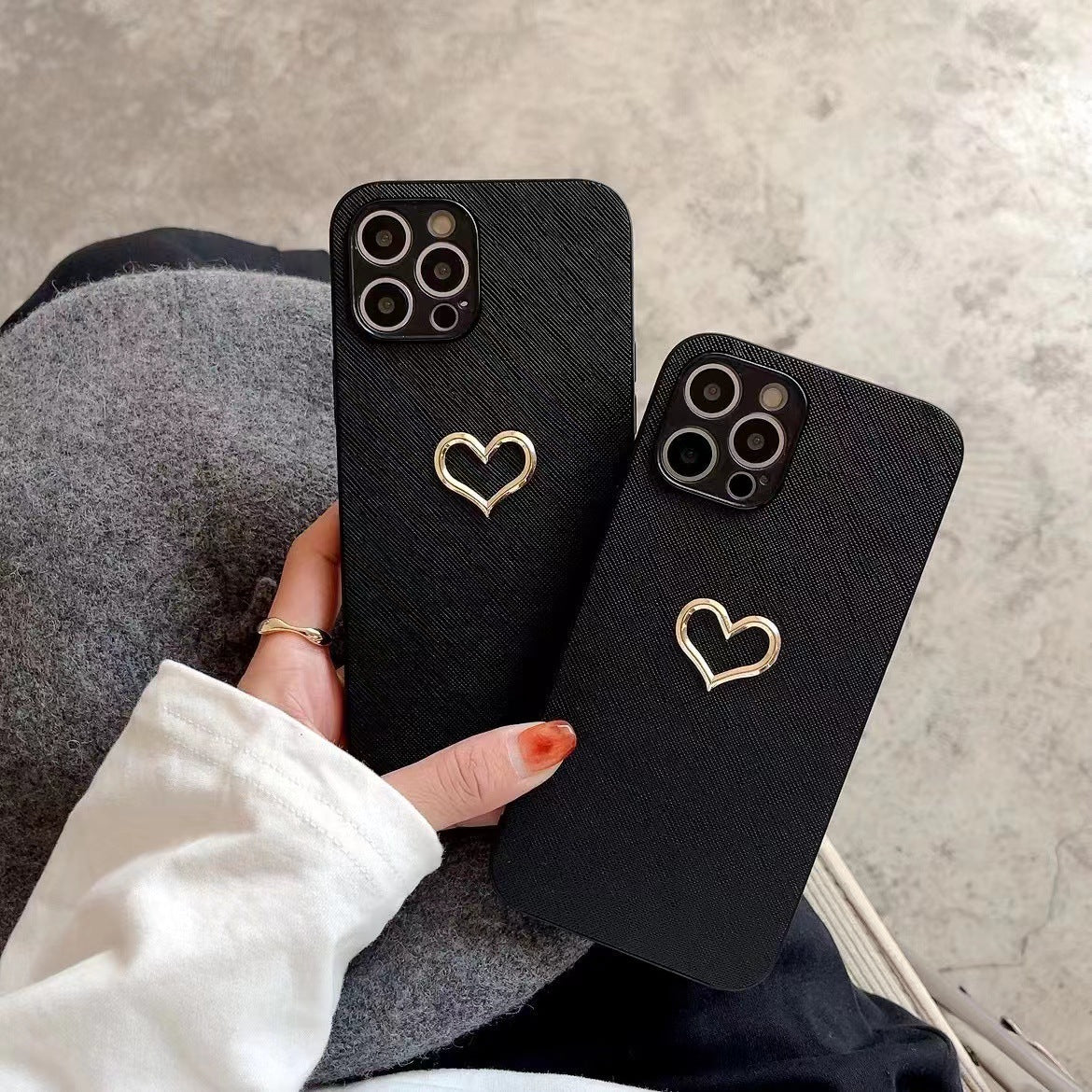 Simple Bronzing Heart Leather Phone Case - NeoTech