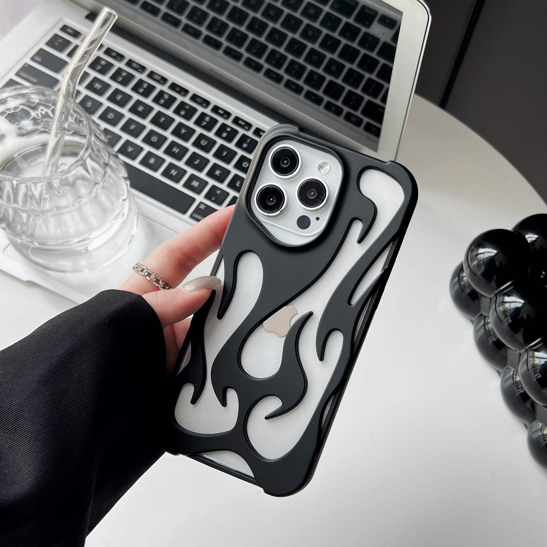Electroplating Hollow Heat Dissipation Phone Case Flame Pattern High - grade Soft Shell - NeoTech