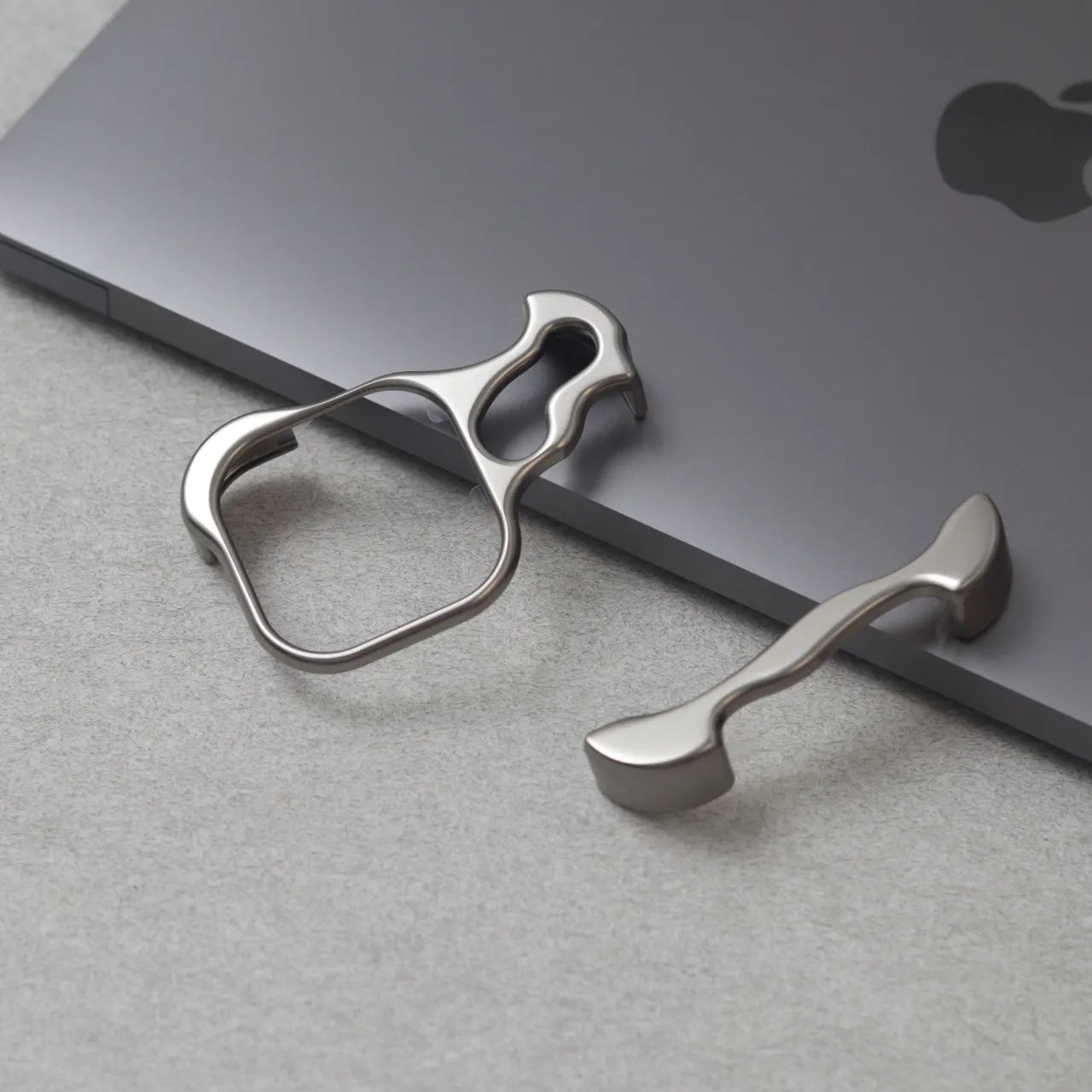 Zinc Alloy Suitable For 15romax Phone Cases - NeoTech