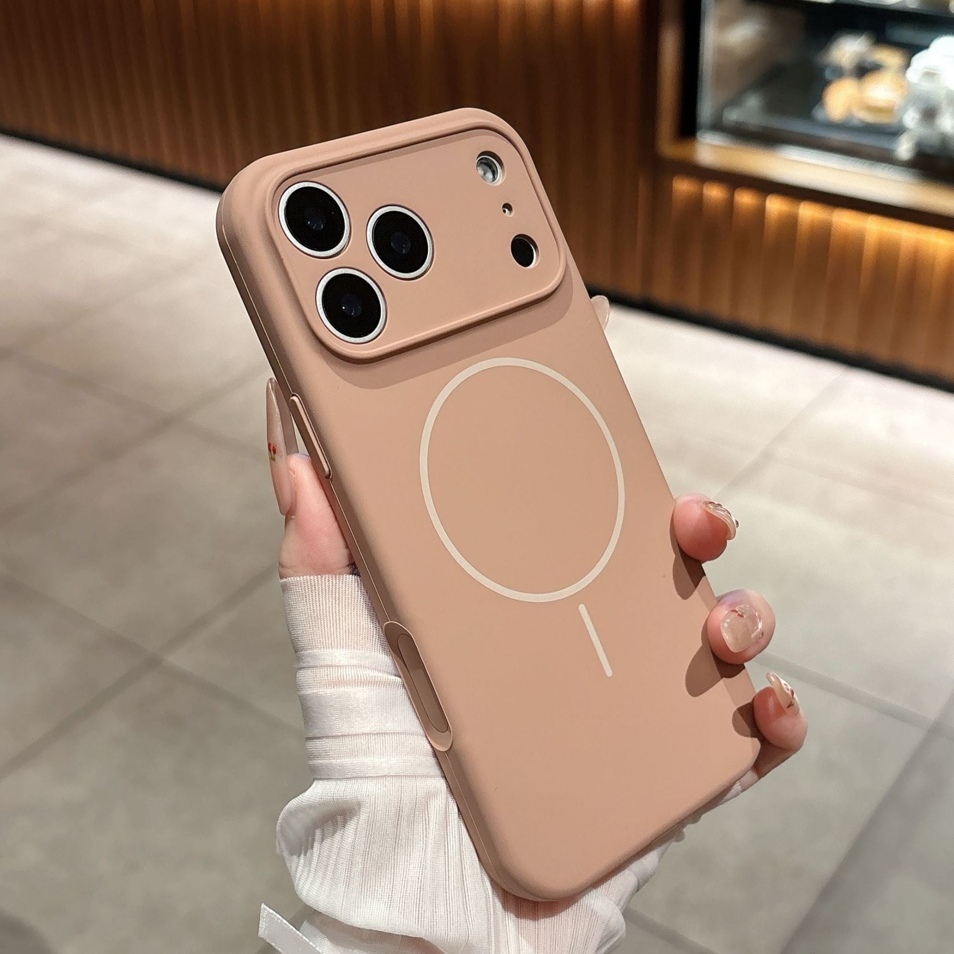 Applicable To 17 Fine Circle Magnetic Phone Case Liquid Silicone - NeoTech