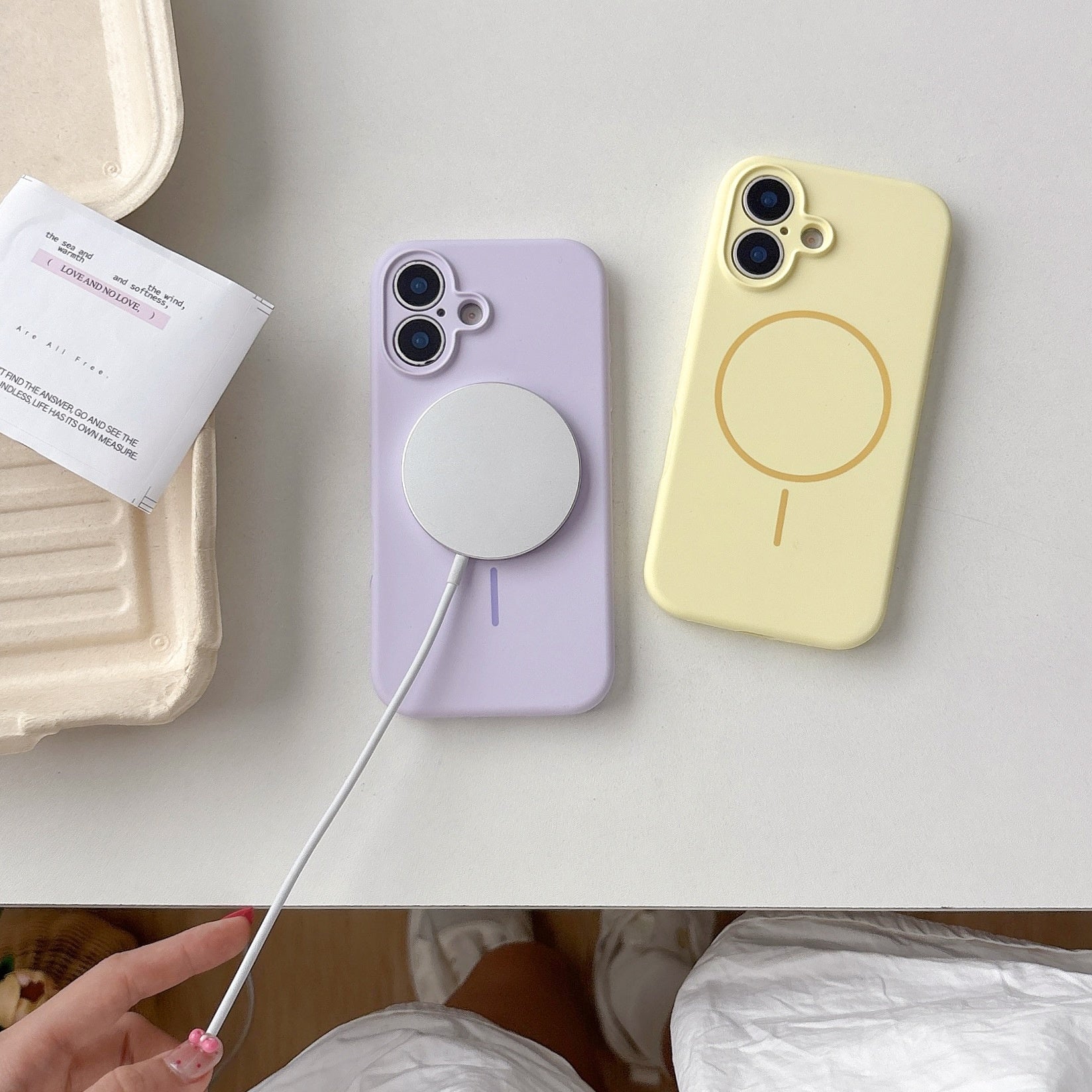 Applicable To 17 Fine Circle Magnetic Phone Case Liquid Silicone - NeoTech