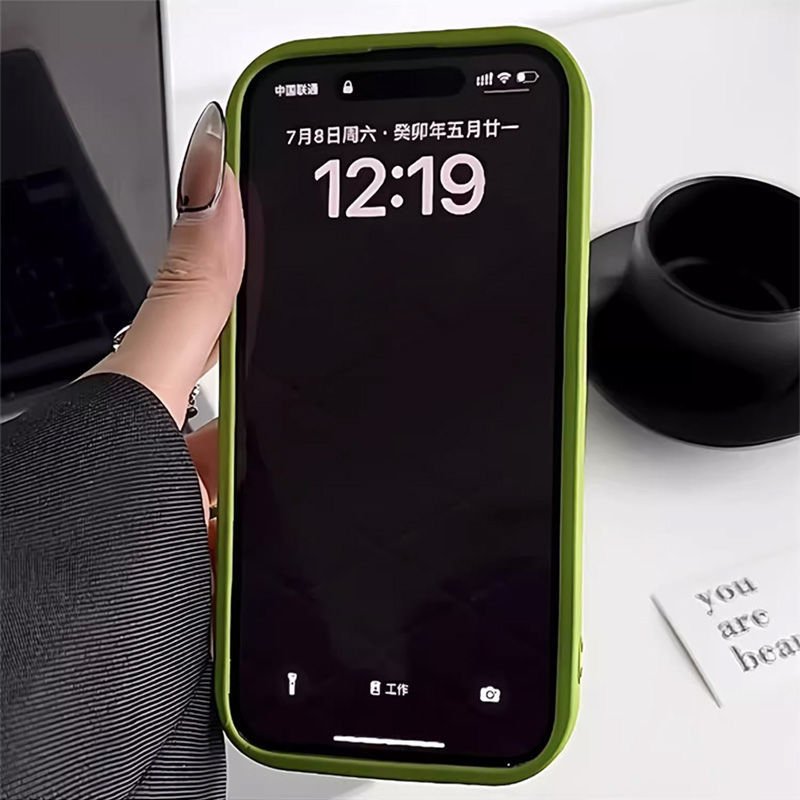 Retro Butterfly Print Drop - resistant Phone Case - NeoTech
