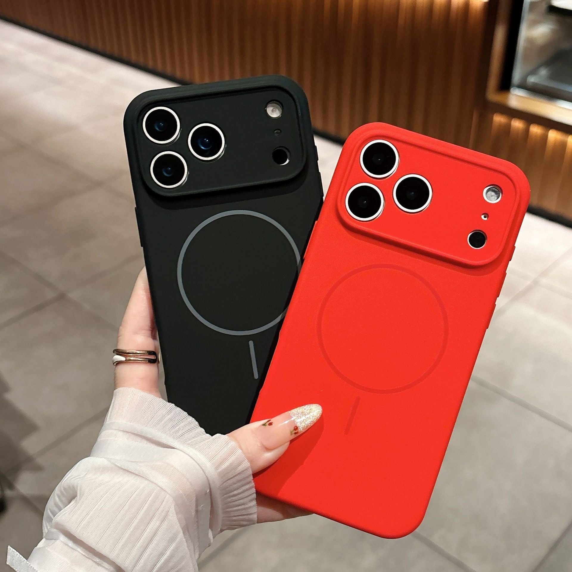 Applicable To 17 Fine Circle Magnetic Phone Case Liquid Silicone - NeoTech
