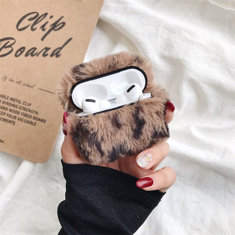 Personalized Leopard Print Plush Headphone Case - NeoTech